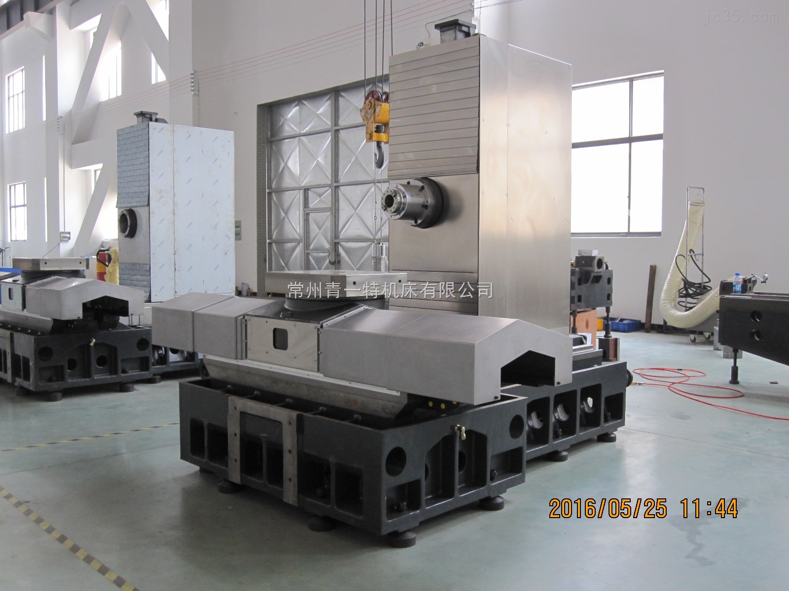 卧式加(jiā)工中心(xin)光機